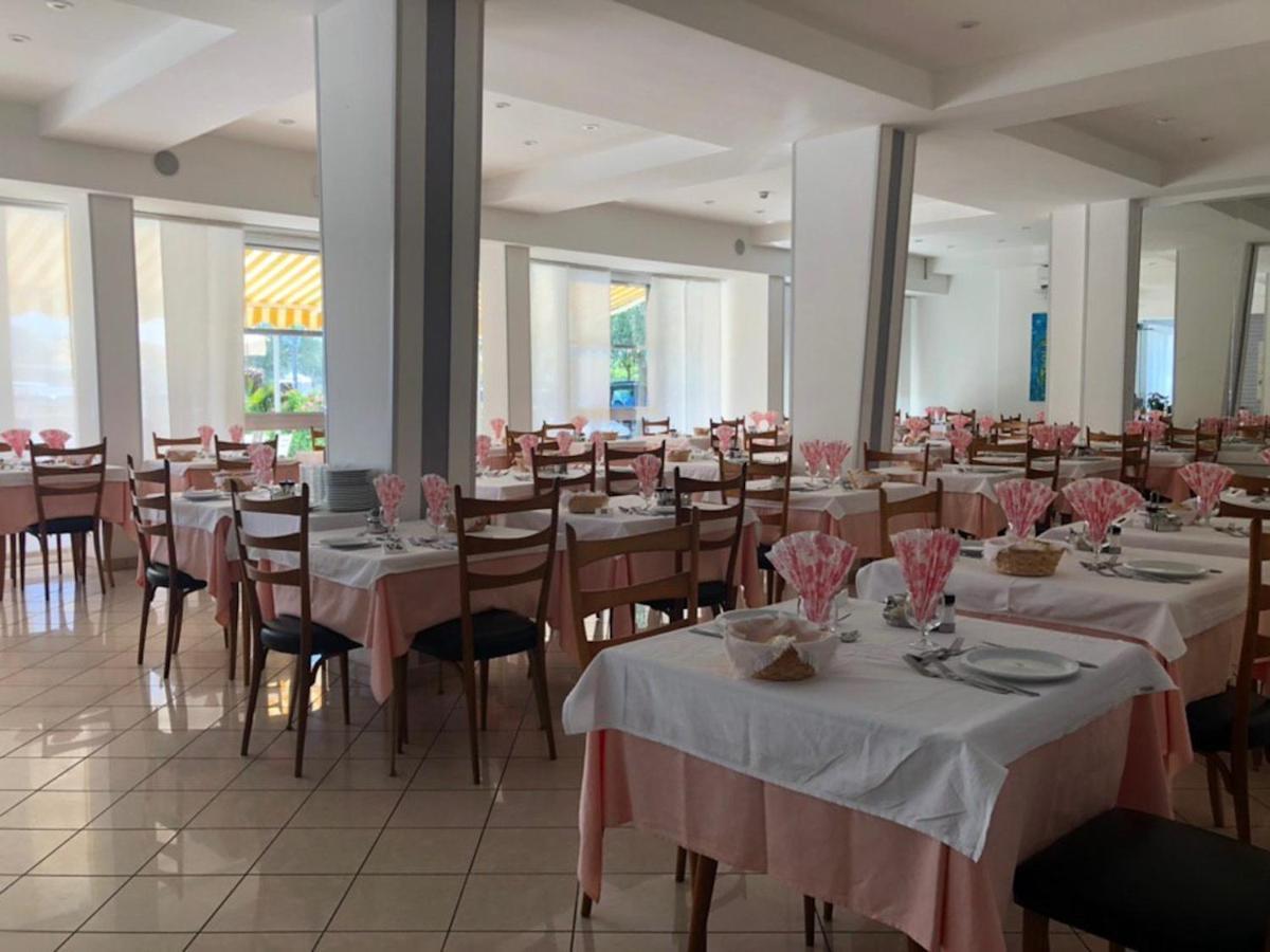 Hotel Alda Cervia Eksteriør bilde